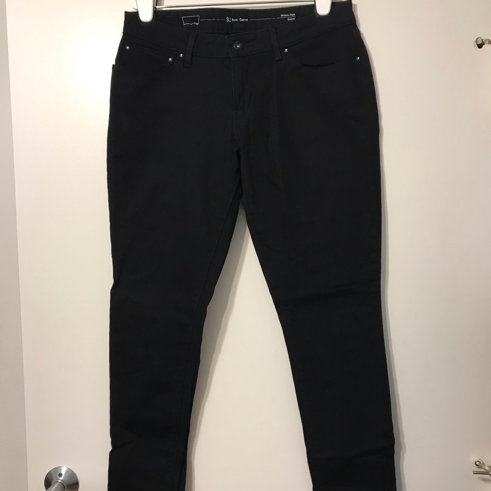 Levi’s Bold Curve Skinny Black Jeans Size 32